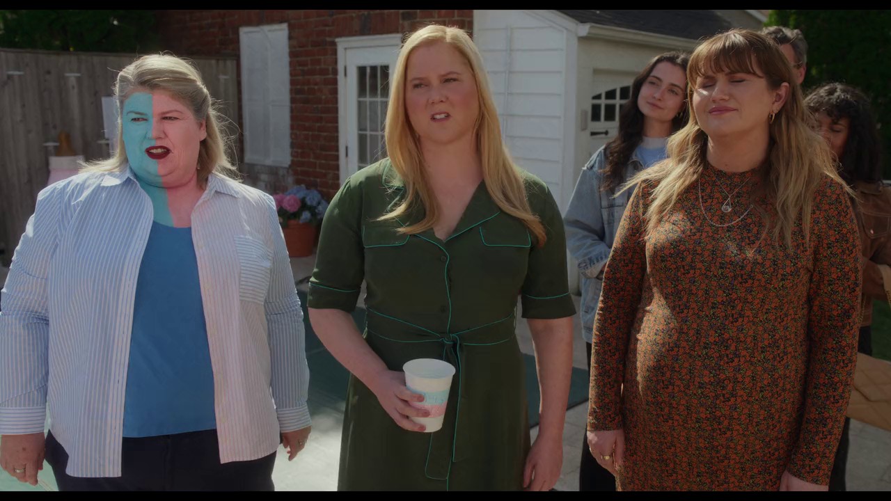 Kinda Pregnant (2025) WEBRip Hin + Eng + Tam + Tel 720p x264 AVC DDP 5.1 ESub.mkv.0001